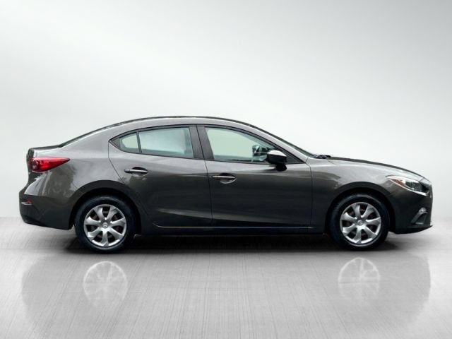 Used 2015 MAZDA MAZDA3 i Sport FWD image 3