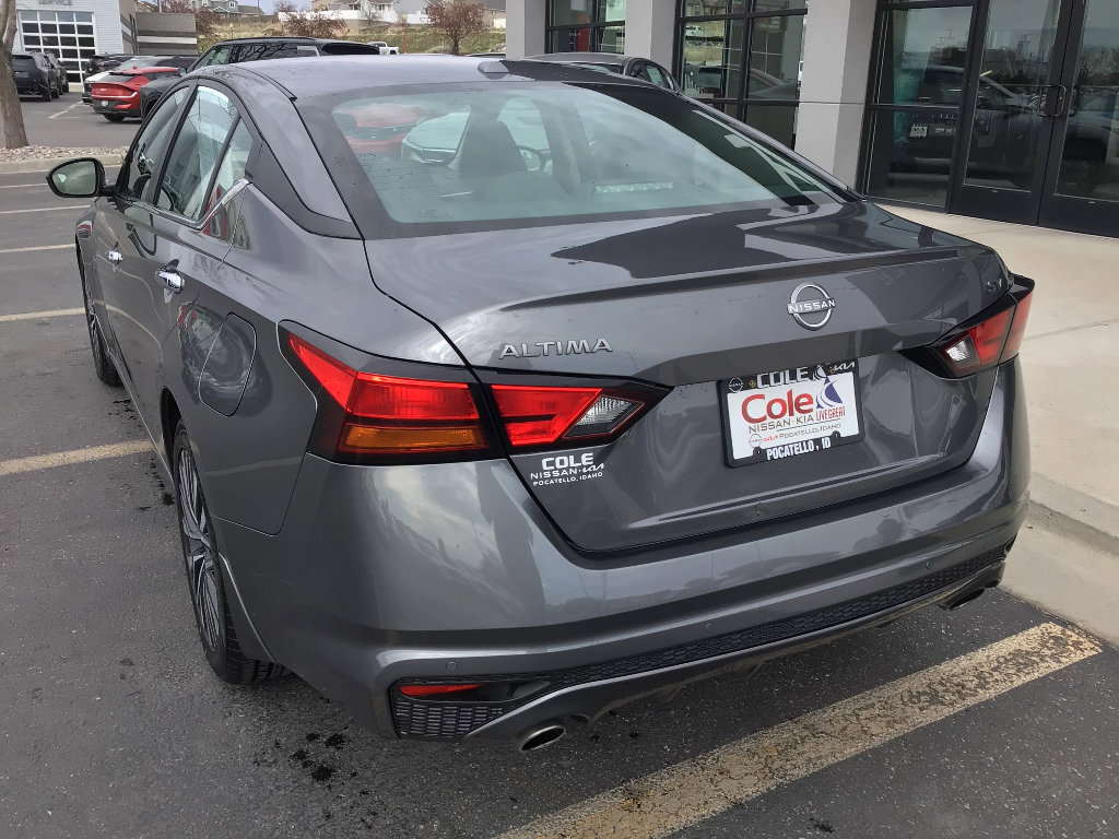 Used 2024 Nissan Altima 2.5 SV w/ SV Premium Package image 4
