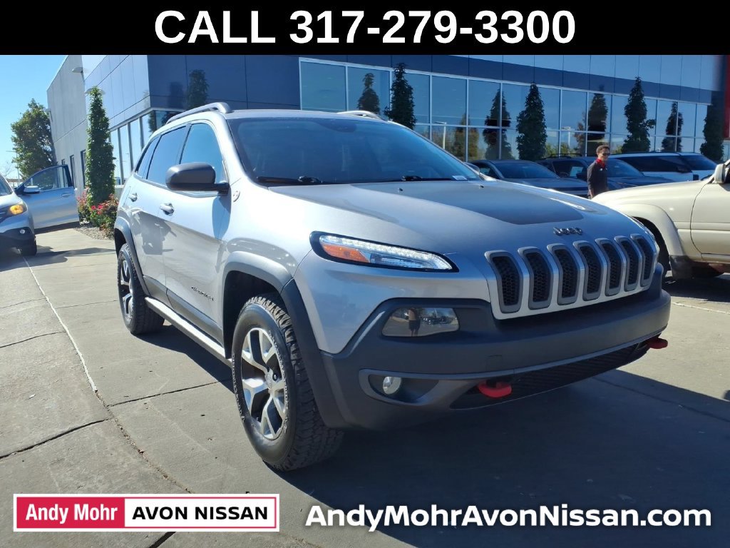 Used 2014 Jeep Cherokee Trailhawk w/ Comfort/Convenience Group AWD/4WD image 2