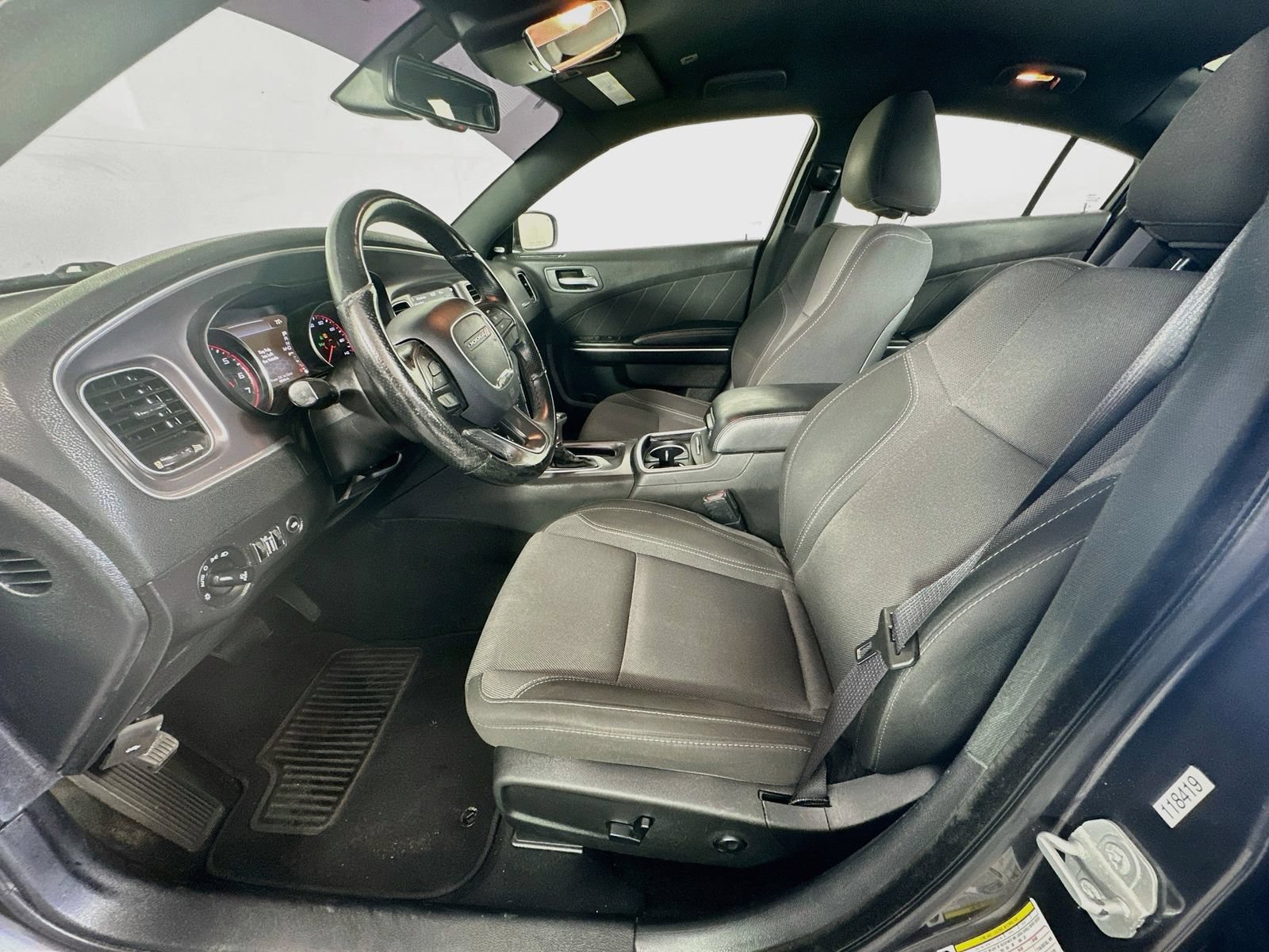 Used 2019 Dodge Charger SXT AWD/4WD image 22