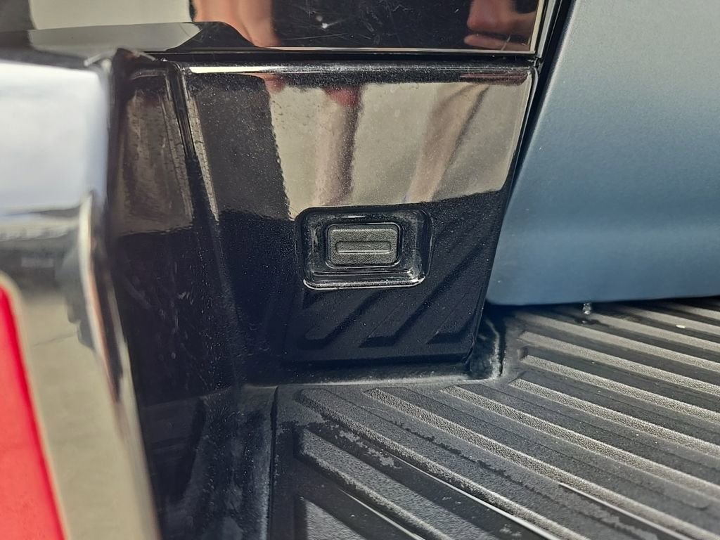 Used 2024 GMC Hummer EV 3X w/ Omega Edition image 57