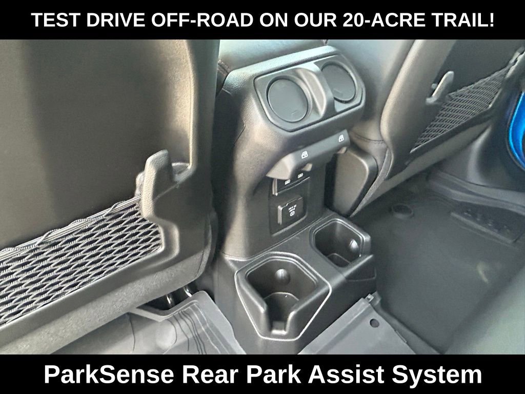 New 2025 Jeep Gladiator Rubicon image 35