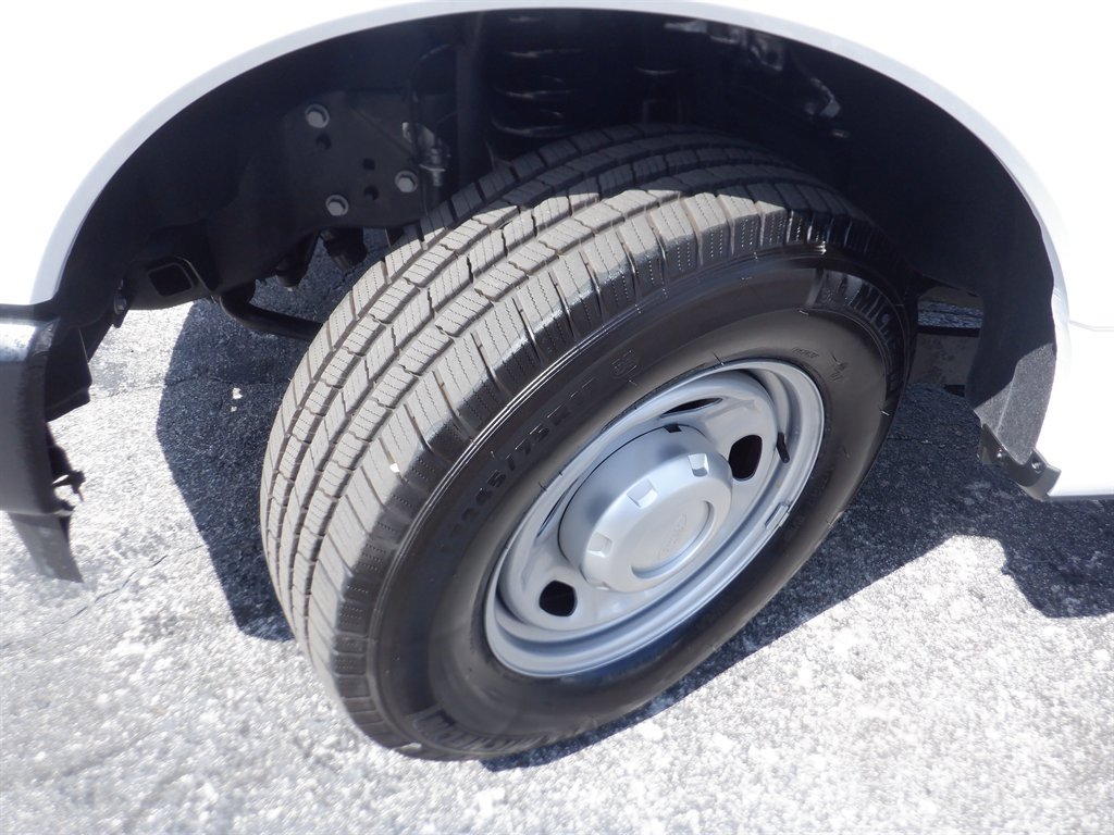 Used 2024 Ford F250 XL image 22