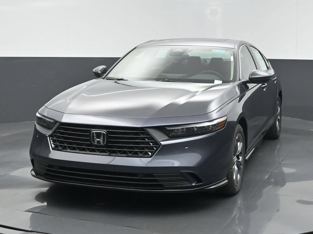 New 2025 Honda Accord EX-L image 2