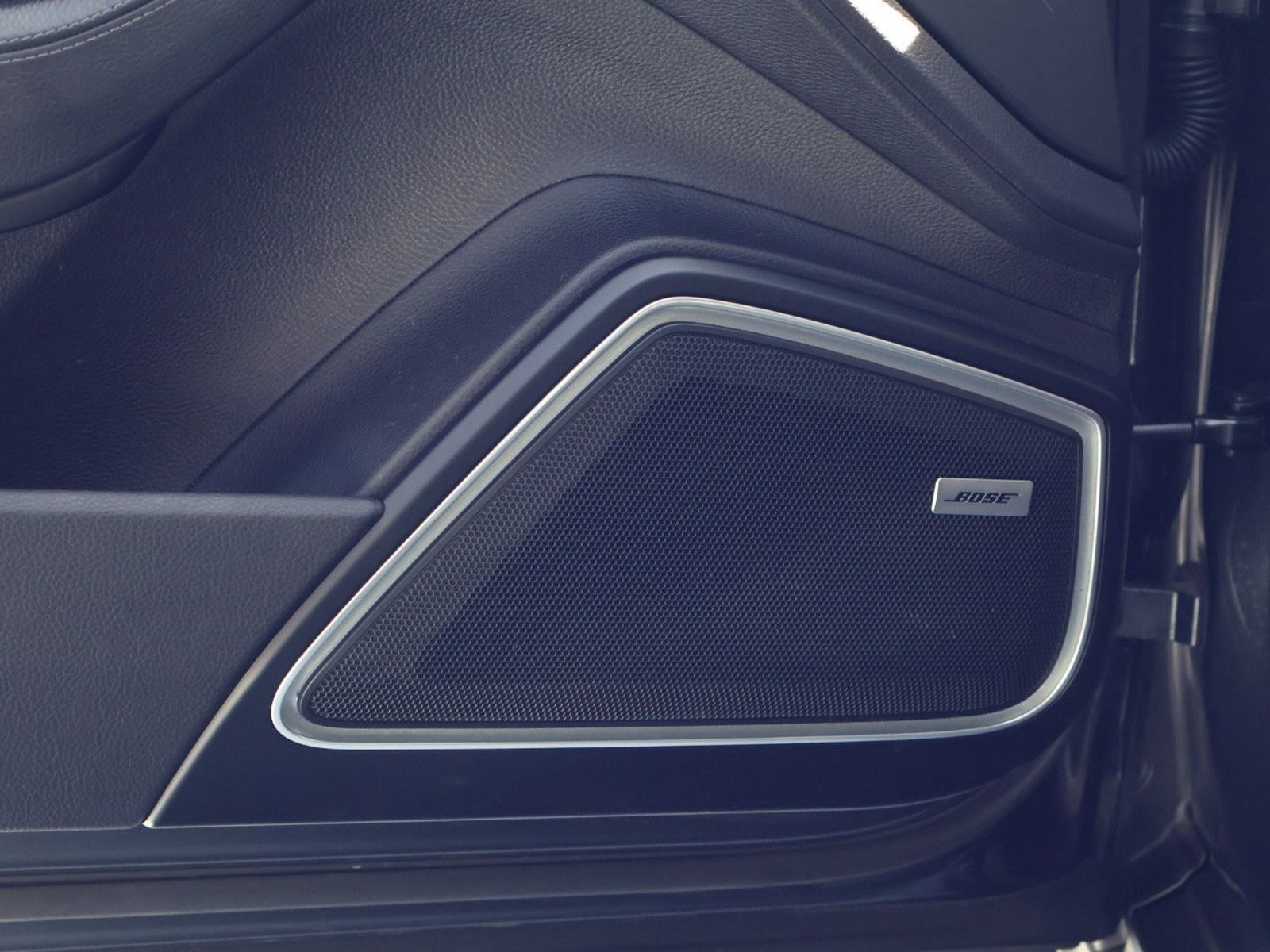 Certified 2023 Porsche Panamera Platinum Edition RWD image 8