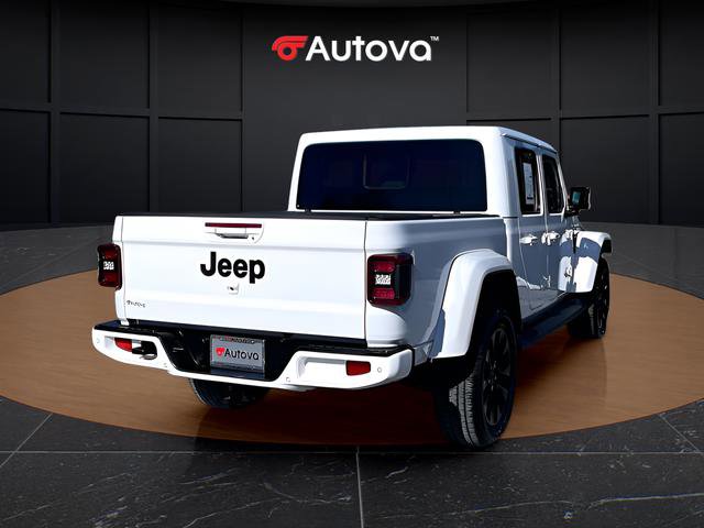Used 2023 Jeep Gladiator Overland image 4