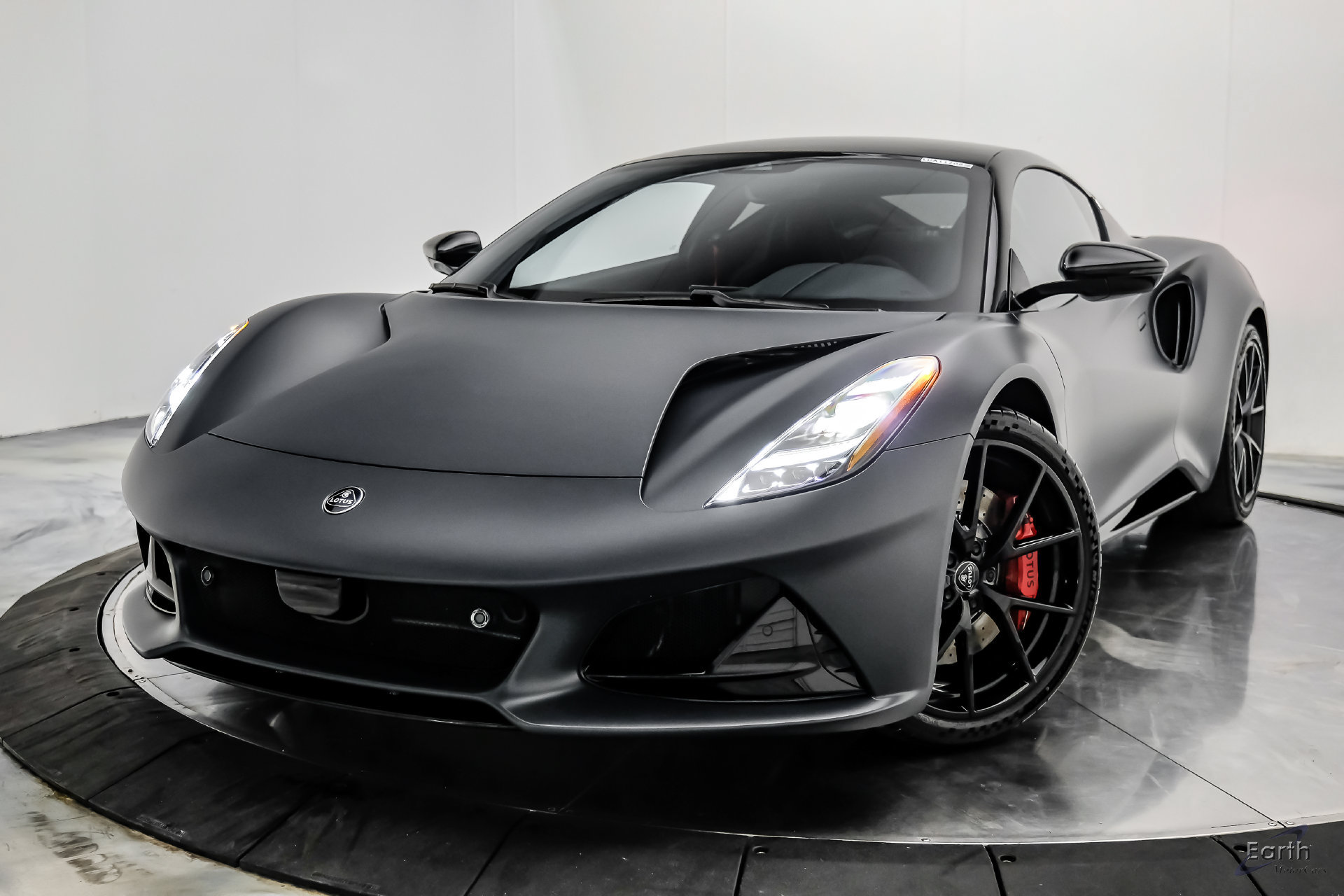 Used 2026 Lotus Emira RWD image 5