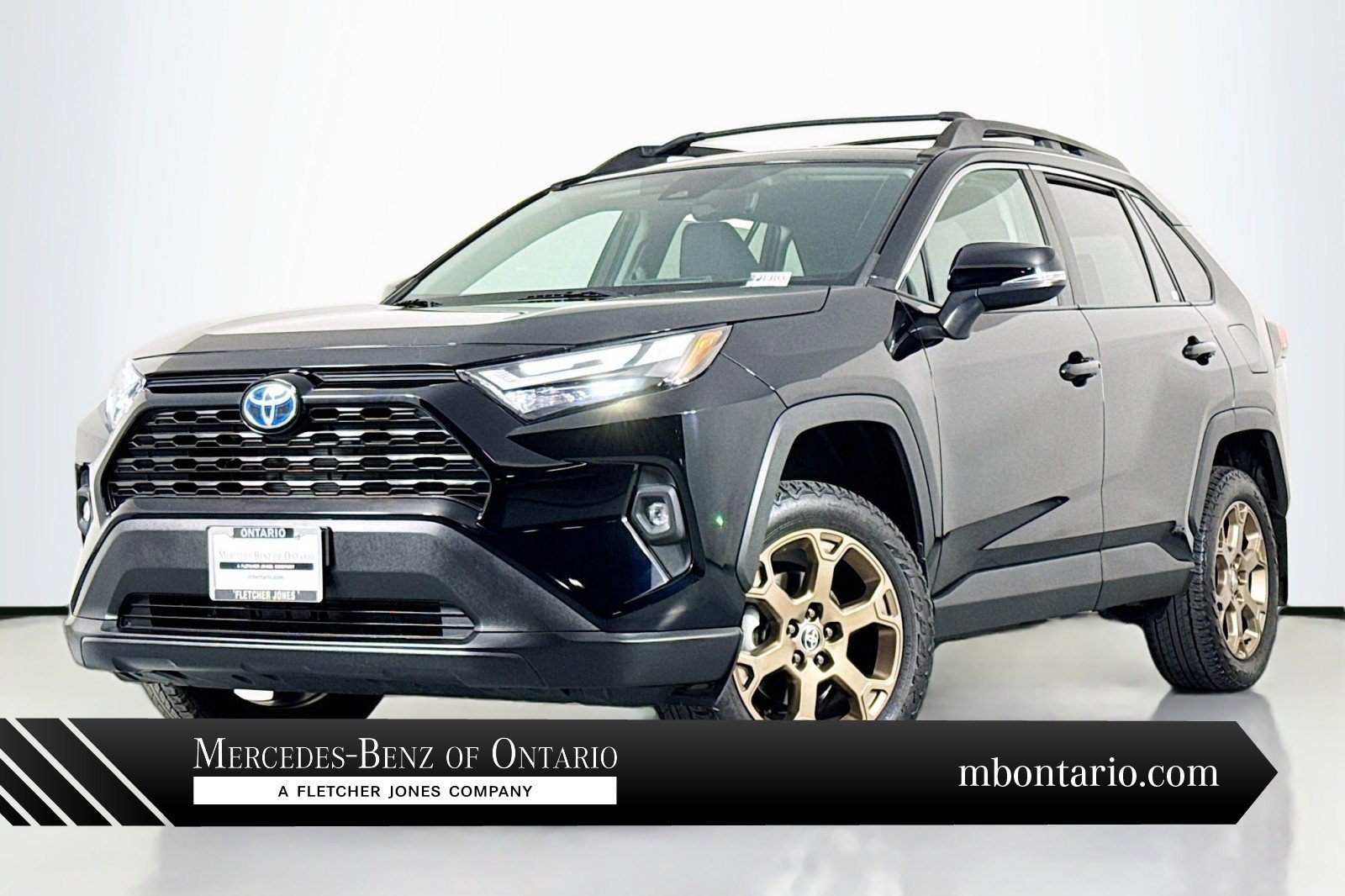 Used 2024 Toyota RAV4 AWD Hybrid image 1