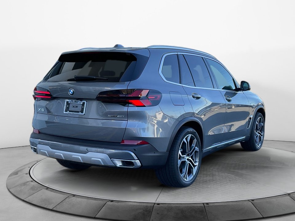Used 2026 BMW X5 sDrive40i RWD image 7