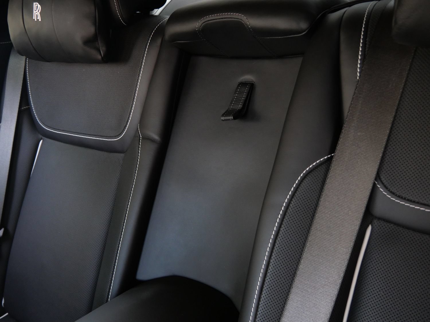 Certified 2019 Rolls-Royce Ghost RWD image 33