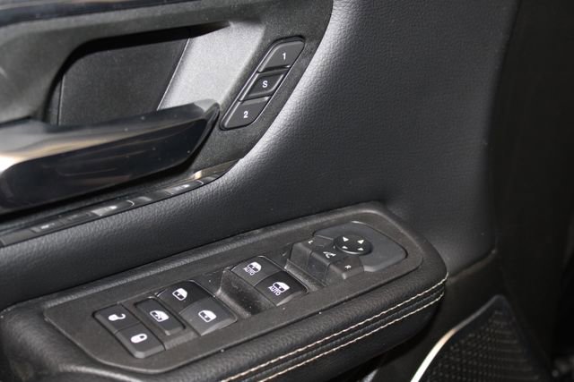 Used 2025 RAM 1500 Laramie w/ Sport Appearance Package AWD/4WD image 43