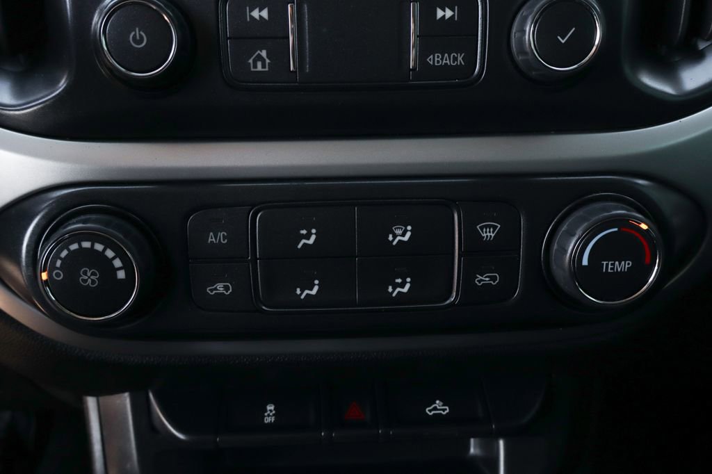 Used 2022 Chevrolet Colorado LT w/ Redline Special Edition RWD image 38