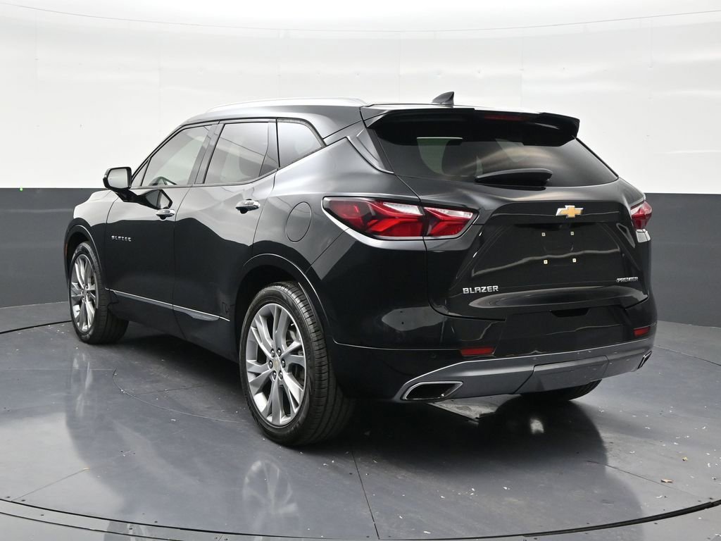 Used 2019 Chevrolet Blazer Premier w/ Sun and Wheels Package FWD image 3