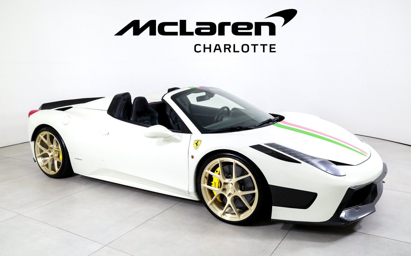 Used 2014 Ferrari 458 Spider RWD image 2