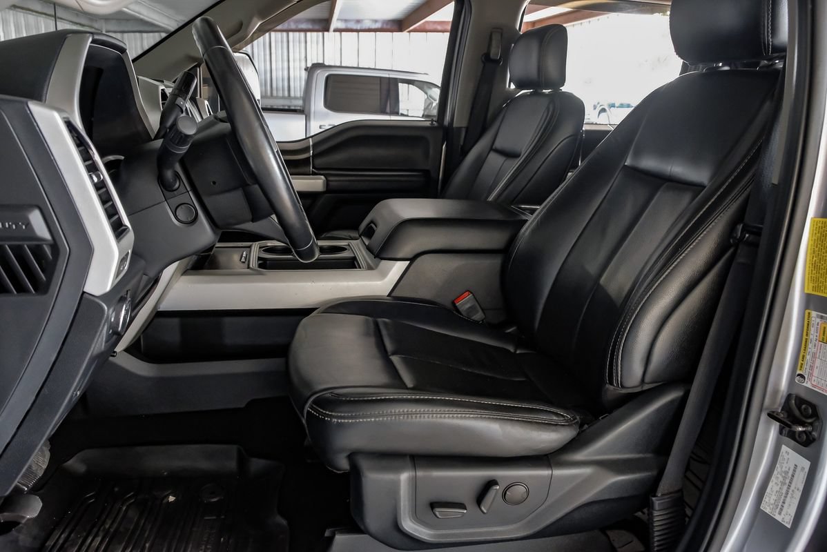 Used 2020 Ford F250 Lariat w/ Lariat Ultimate Package AWD/4WD image 28