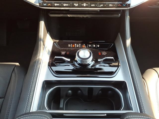 New 2026 Jeep Grand Wagoneer Limited AWD/4WD image 24