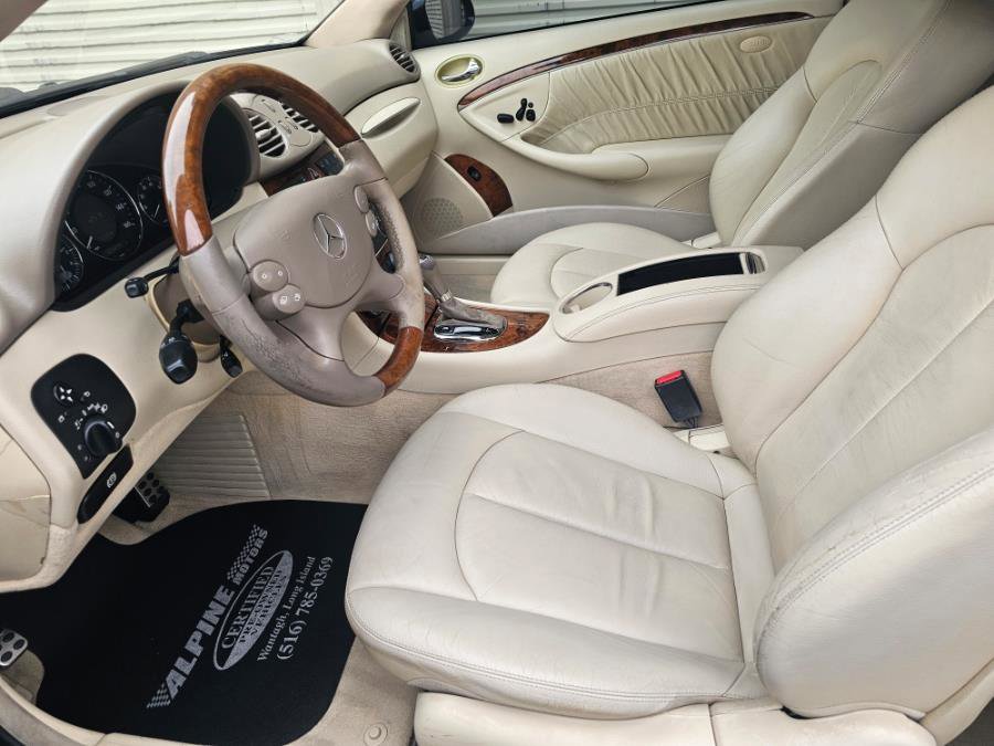 Used 2009 Mercedes-Benz CLK 350 Coupe w/ Premium I Pkg image 7
