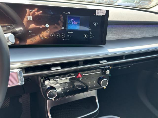 New 2026 Hyundai Ioniq 9 SEL image 17