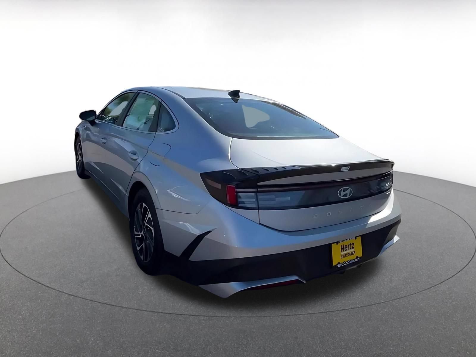 Used 2026 Hyundai Sonata Blue FWD image 4