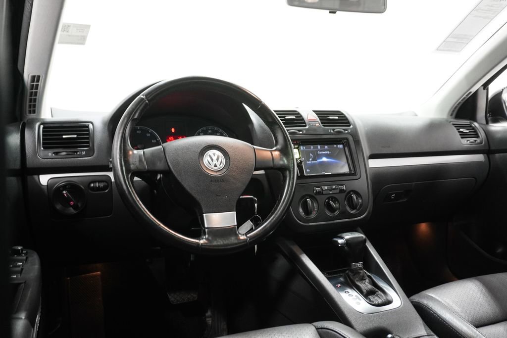 Used 2009 Volkswagen Jetta Wolfsburg Edition FWD image 13