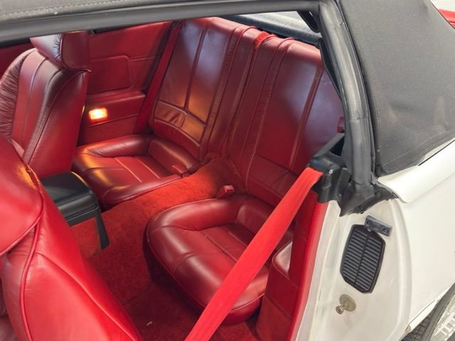 Used 1992 Chevrolet Camaro Z28 RWD image 15