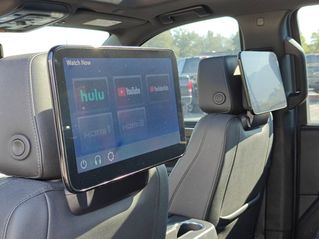 Used 2023 Chevrolet Tahoe Z71 w/ Luxury Package image 26