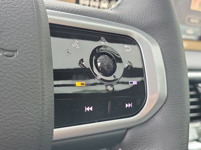 New 2025 Nissan Armada Platinum w/ Convenience Package AWD/4WD image 11