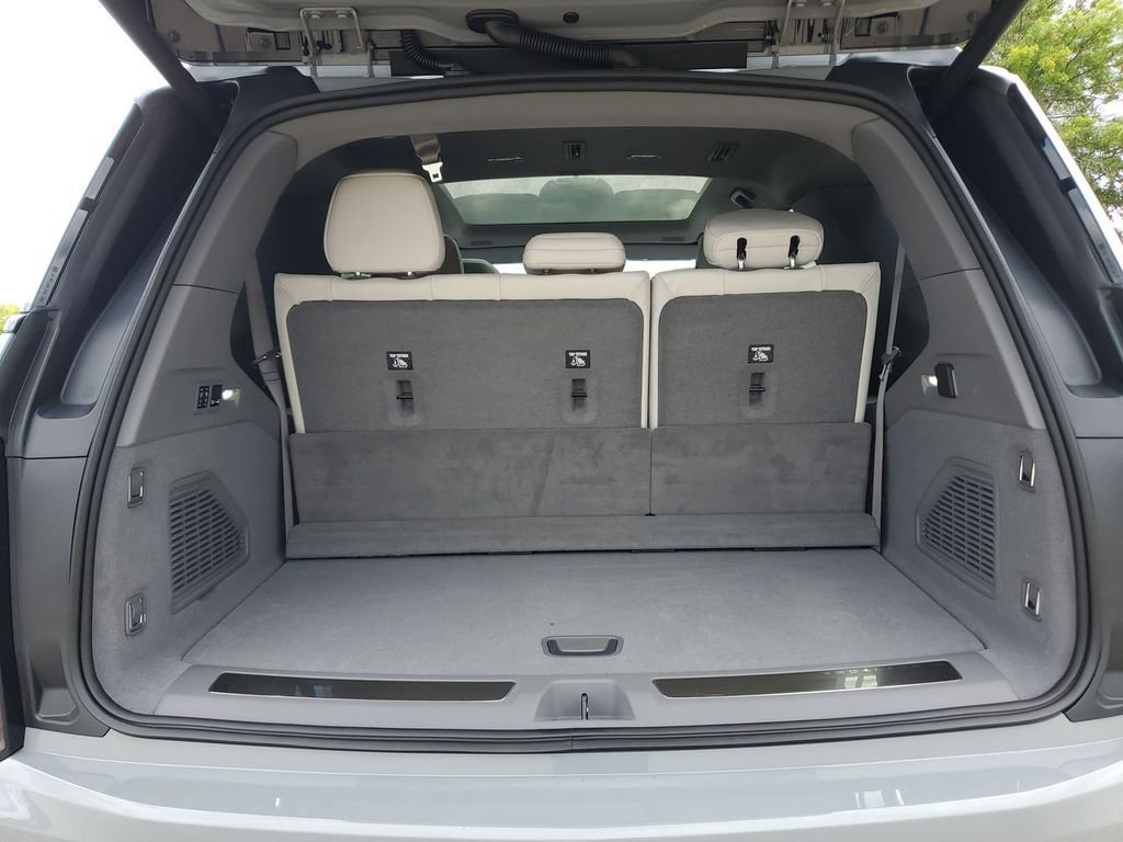 New 2026 Cadillac Escalade IQL Sport 1 image 25