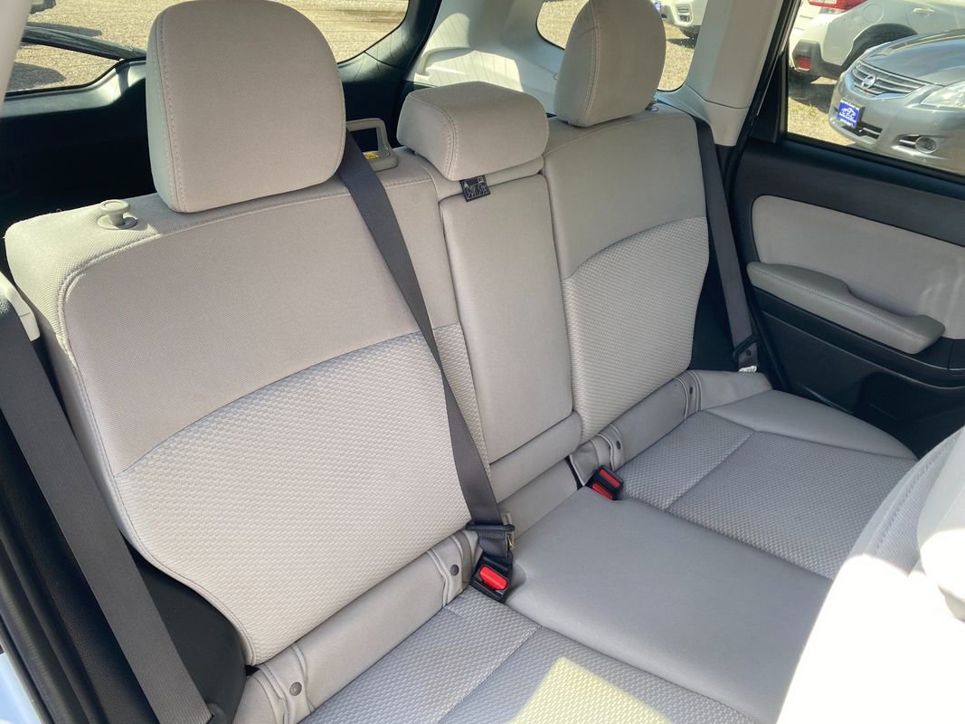 Used 2016 Subaru Forester 2.5i Premium AWD/4WD image 15