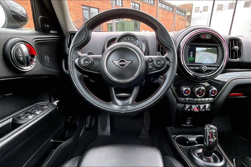 Used 2020 MINI Cooper Countryman S w/ Convenience Package FWD image 8