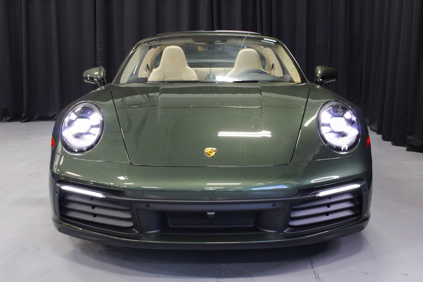 Certified 2021 Porsche 911 Targa 4S image 10