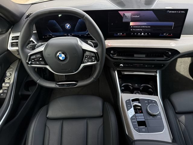 Used 2025 BMW 330i xDrive Sedan AWD/4WD image 12