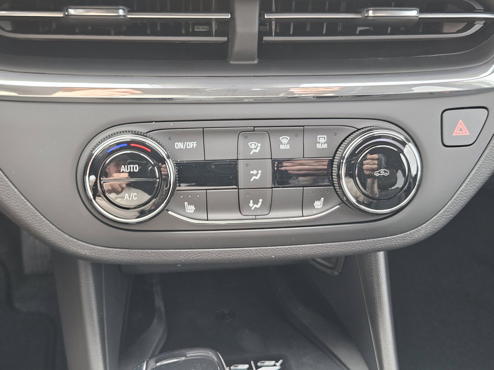 New 2026 Buick Envista Preferred w/ Convenience I Package FWD image 15