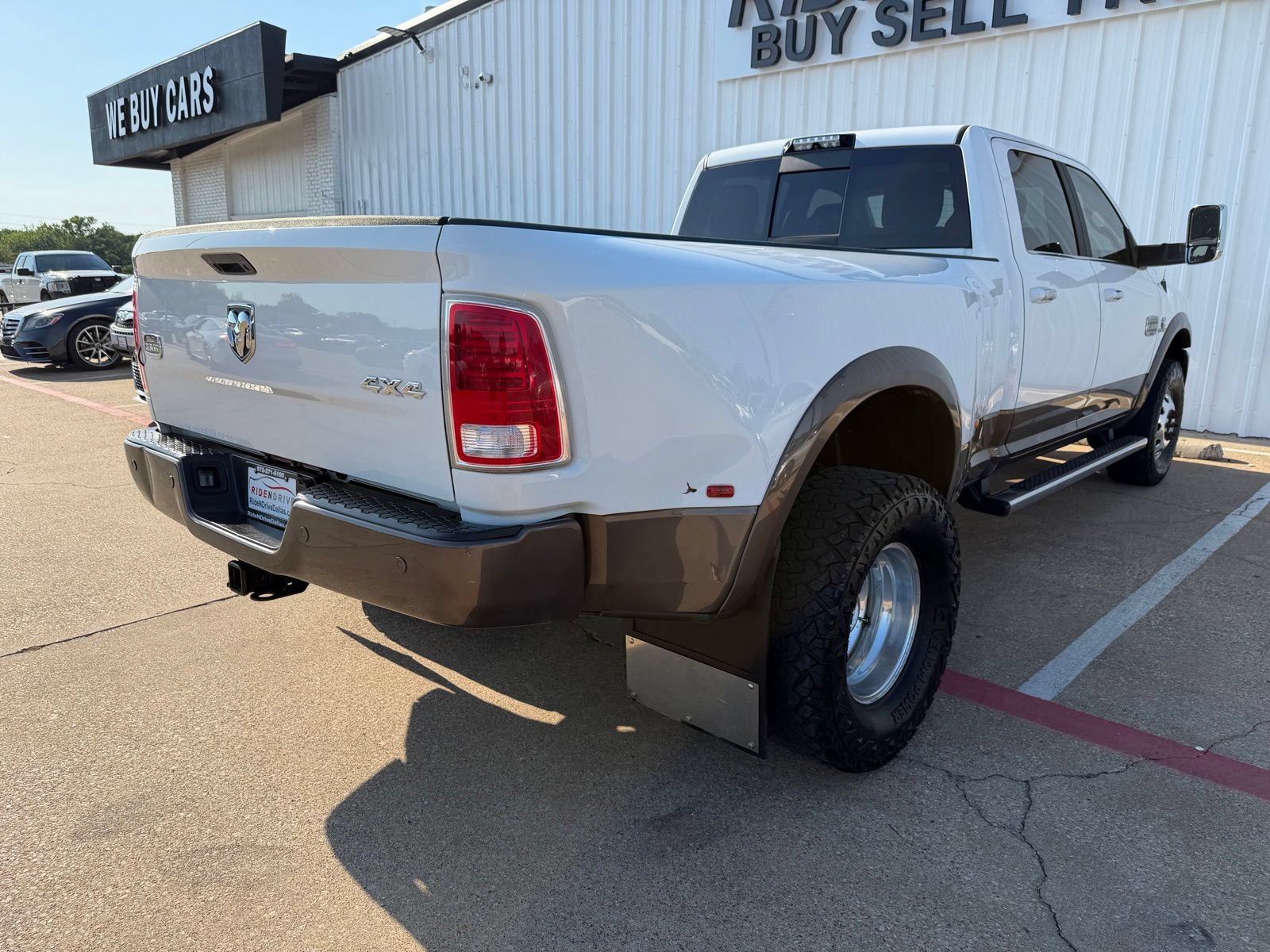 Used 2018 RAM 3500 Laramie Longhorn AWD/4WD image 5