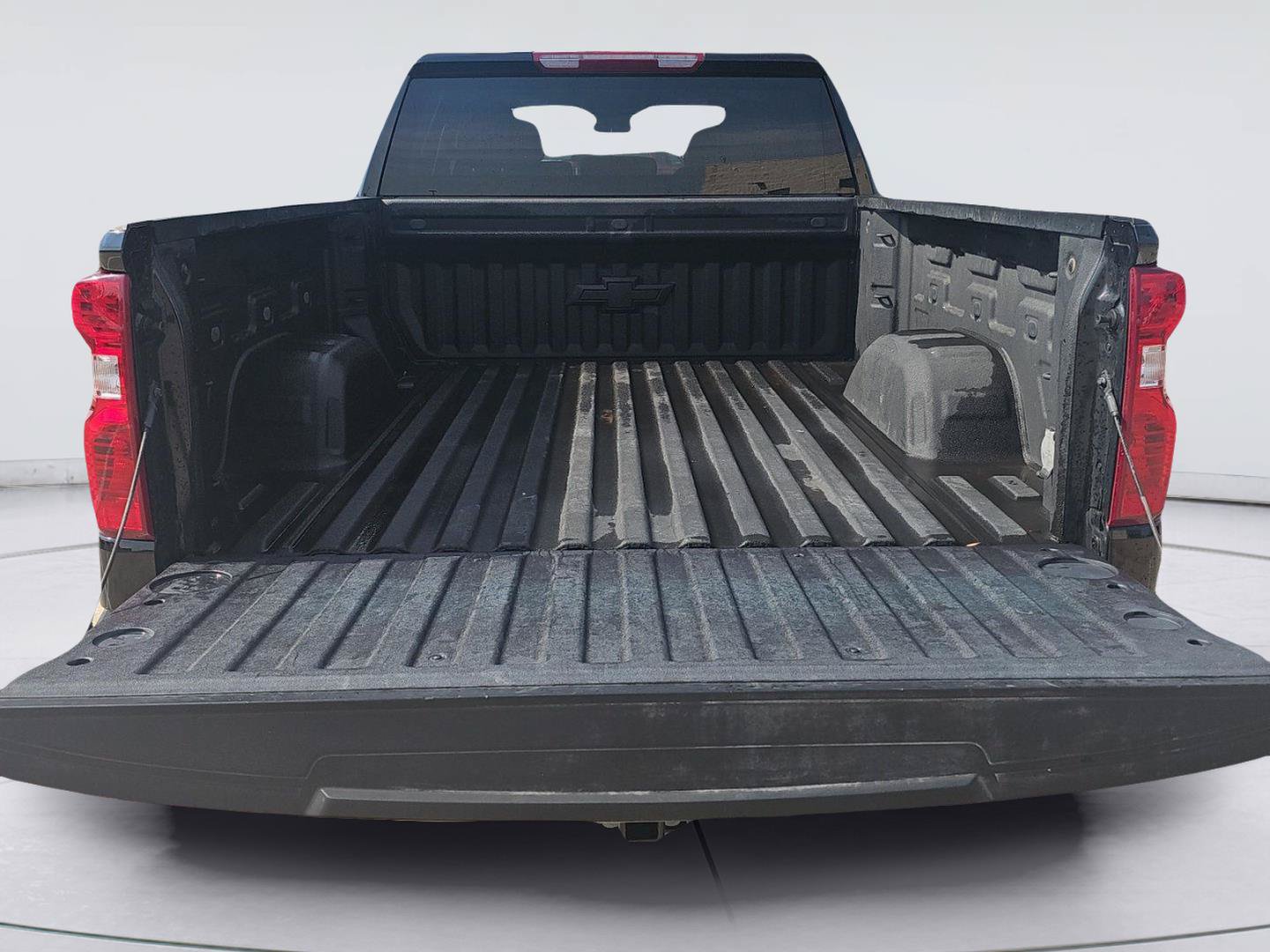 Used 2024 Chevrolet Silverado 1500 LT w/ Protection Package AWD/4WD image 27