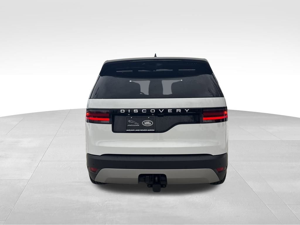 New 2026 Land Rover Discovery S AWD/4WD image 8