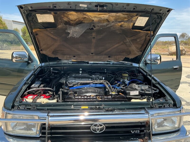 Used 1992 Toyota 4Runner SR5 AWD/4WD image 38