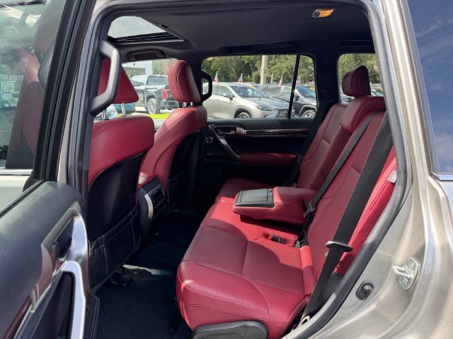 Used 2022 Lexus GX 460 Premium w/ Premium Plus Package AWD/4WD image 13