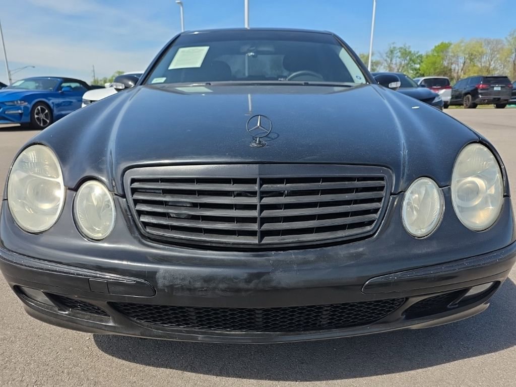 Used 2005 Mercedes-Benz E 320 4MATIC Sedan image 2