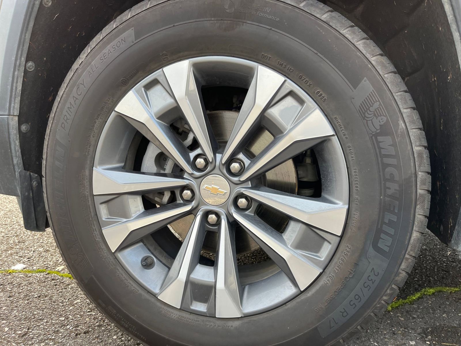 Used 2025 Chevrolet Equinox LT image 30