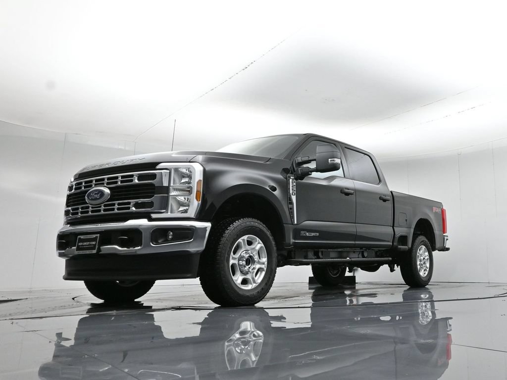 New 2026 Ford F250 XLT w/ FX4 Off-Road Package AWD/4WD image 44