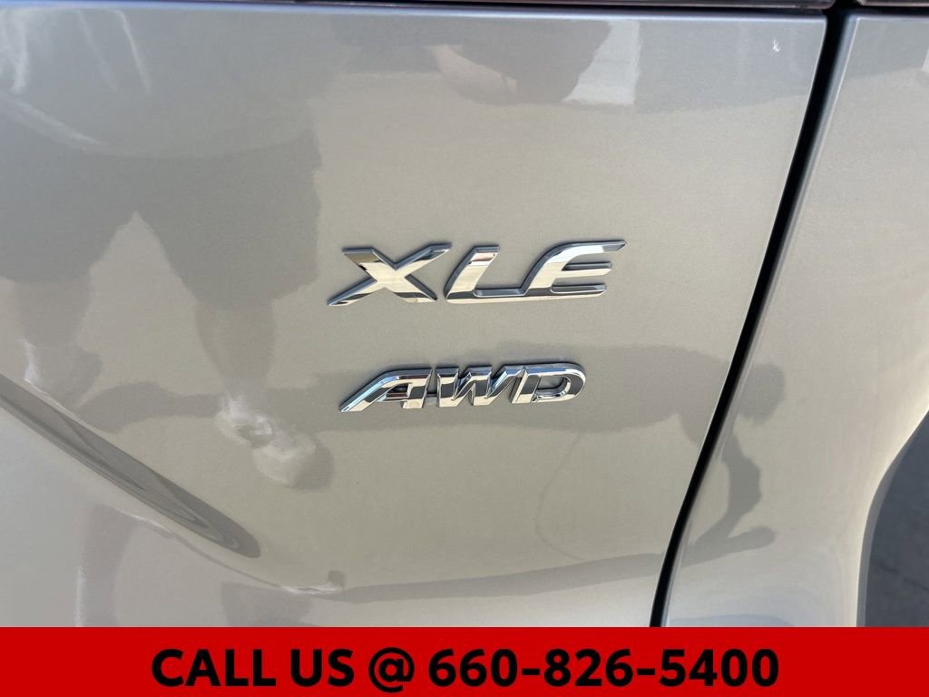 New 2026 Toyota Corolla Cross XLE image 12