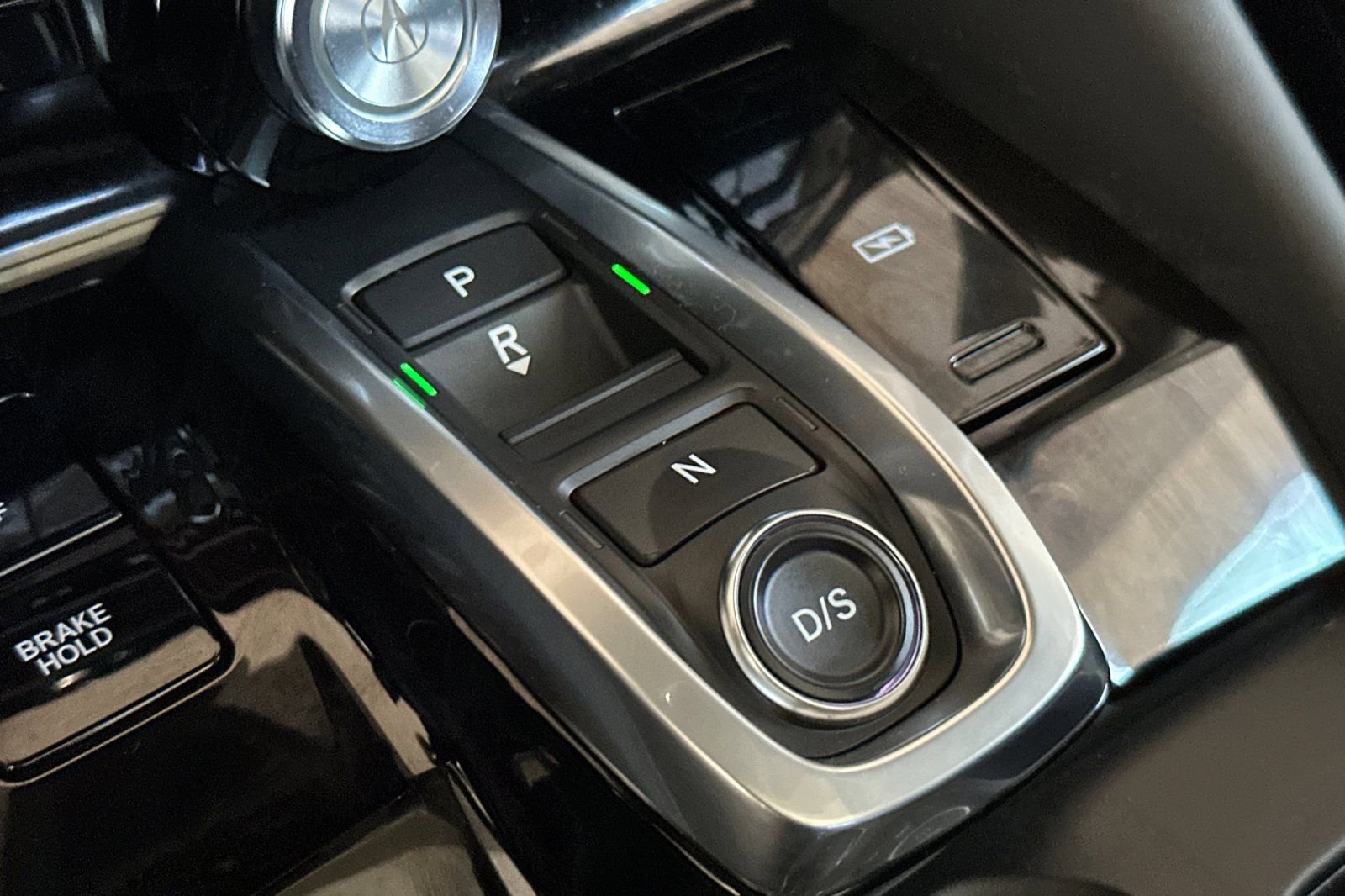Used 2024 Acura MDX FWD w/ Technology Package image 27