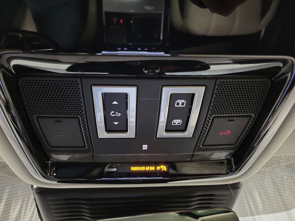 Used 2021 Land Rover Range Rover Velar S image 19