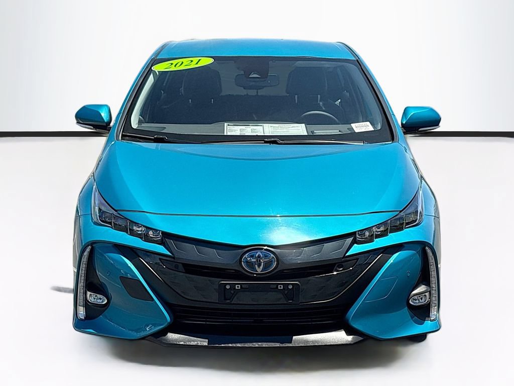Certified 2021 Toyota Prius Prime Limited w/ Carpet Mat Package (TMS) FWD image 2
