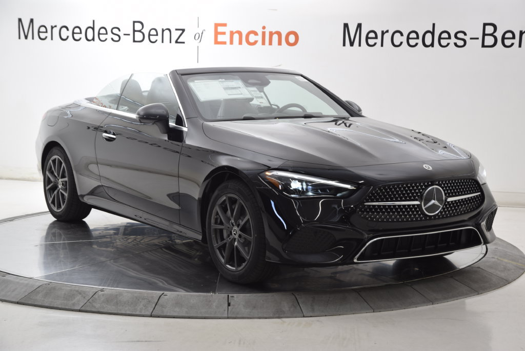New 2027 Mercedes-Benz CLE 300 4MATIC Cabriolet image 8