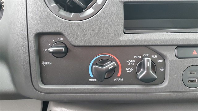 New 2026 Ford E-350 and Econoline 350 Super Duty image 33