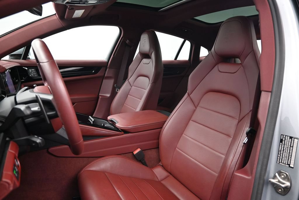 Certified 2025 Porsche Panamera 4 AWD/4WD image 5
