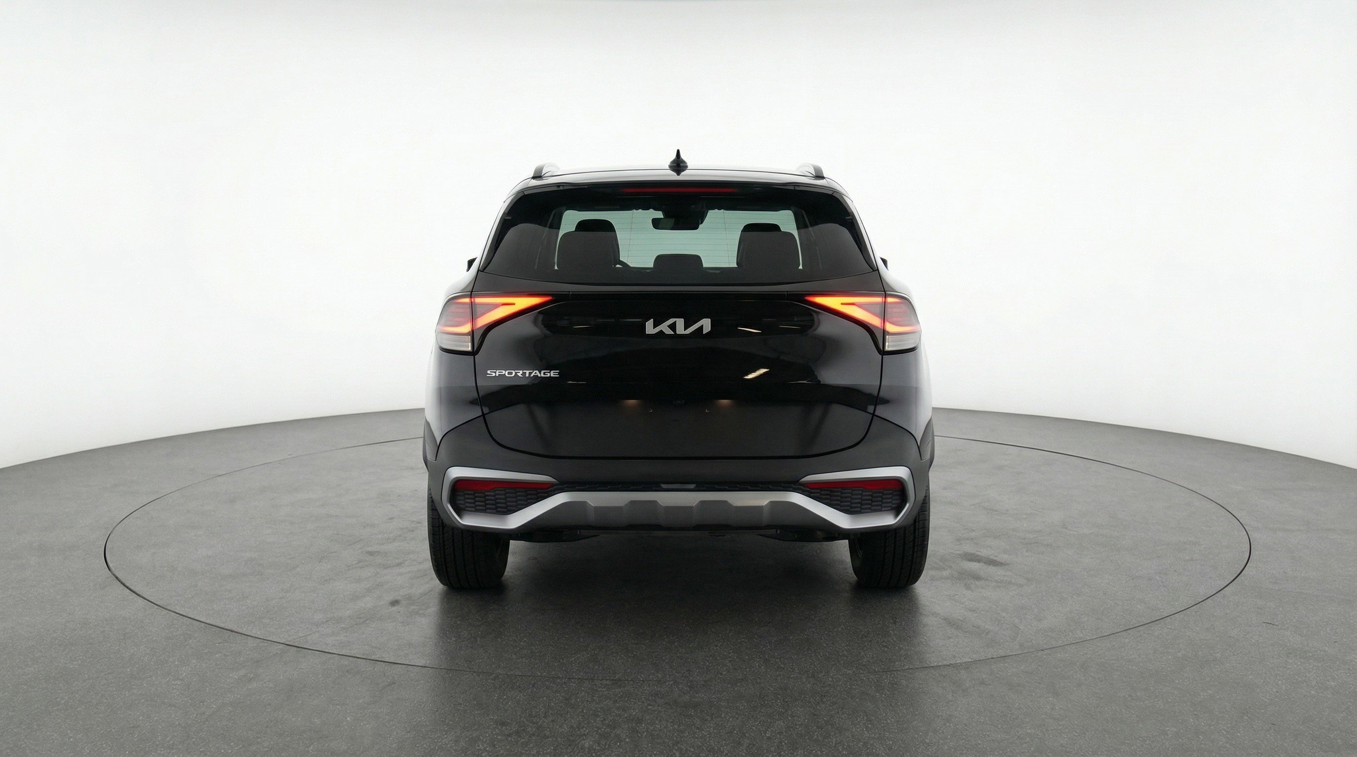Used 2025 Kia Sportage LX FWD image 7