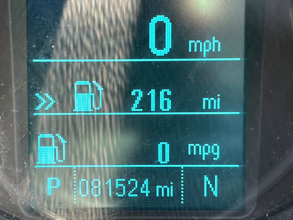 Used 2015 Chevrolet Cruze LS FWD image 12